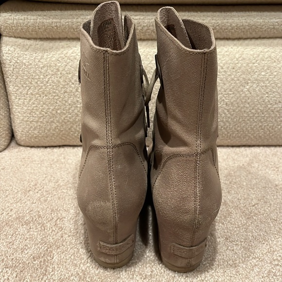 Sorel sz10 Joan Of Artic Wedge Mid boot 90.00 - Picture 4 of 9